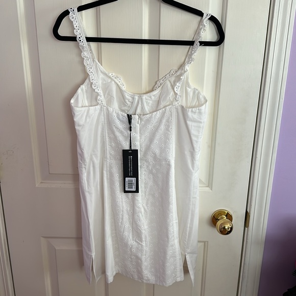 White Fox White Mini Dress - Picture 2 of 2